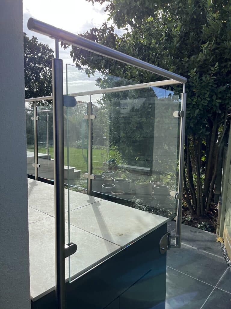 stainless steel post and rail balustrade system 4 scaled