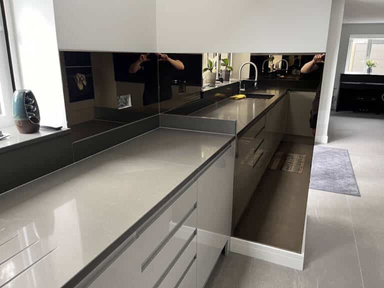 glass-kitchen-splashbacks-2