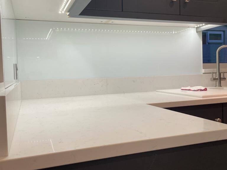 glass-kitchen-splashbacks-3